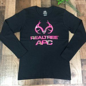 NWOT Realtree APC Black Pink Long Sleeve T-Shirt